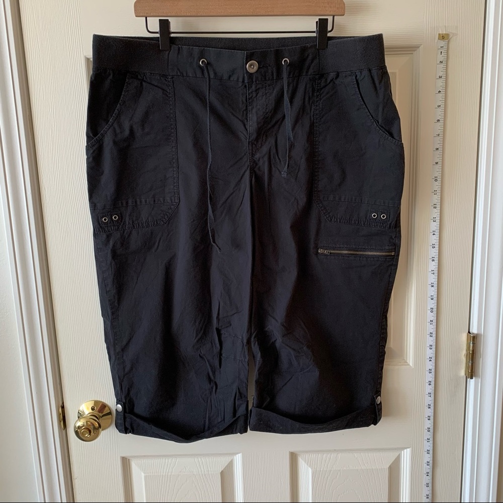 EUC! Lane Bryant Cargo Crops - Size 18